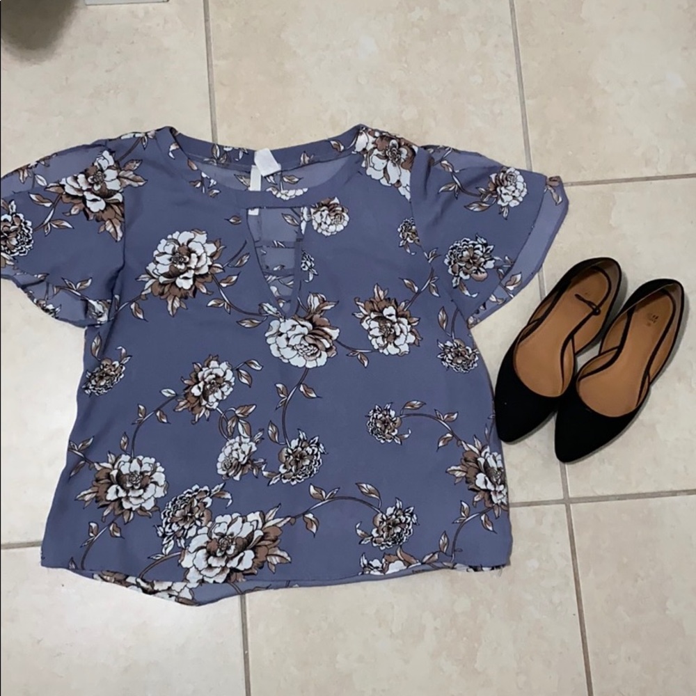 Bundle! Floral top & H&M black flats